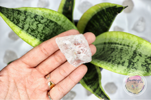 Load image into Gallery viewer, raw rough clear quartz
